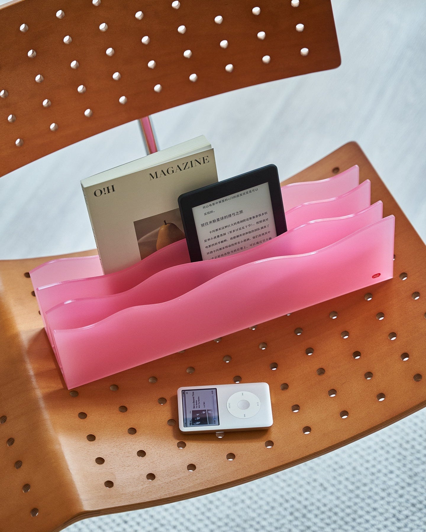 Wave Acrylic Magazine Organizer